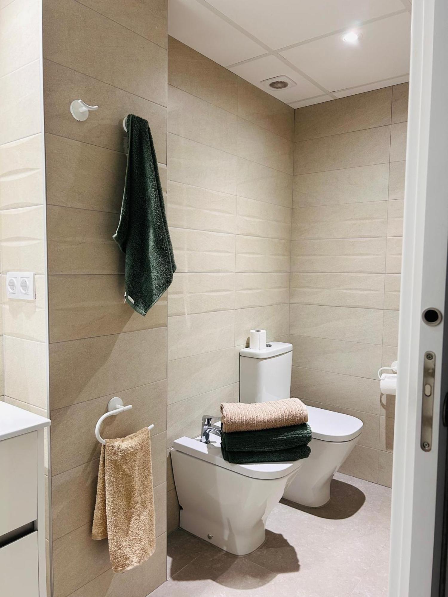 Apartamentos Corteingles Castellon By Tucasanlaplaya Castellon de la Plana Luaran gambar